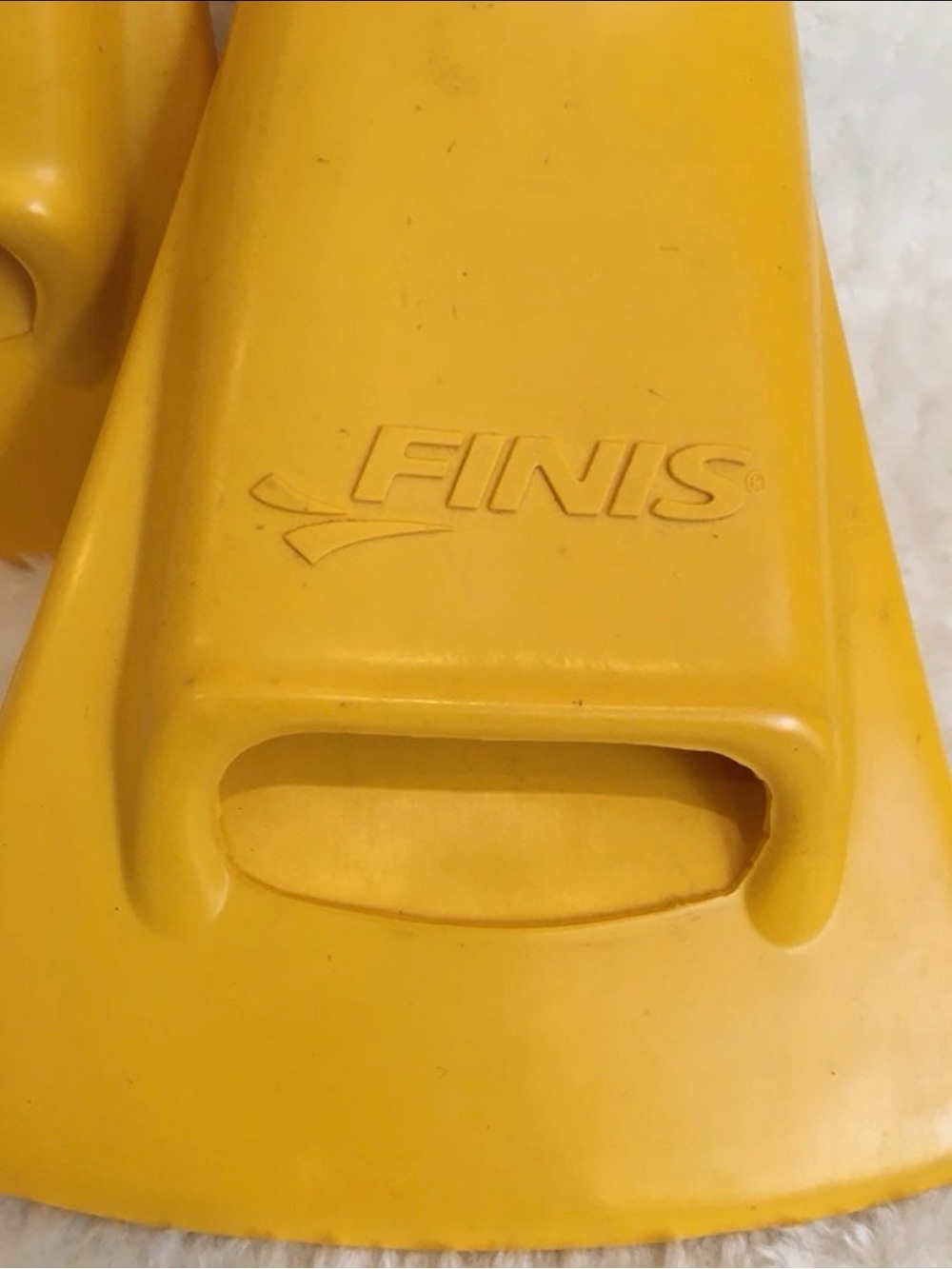Finis Zoomers Gold Short Blade Training Fins Size D View 3